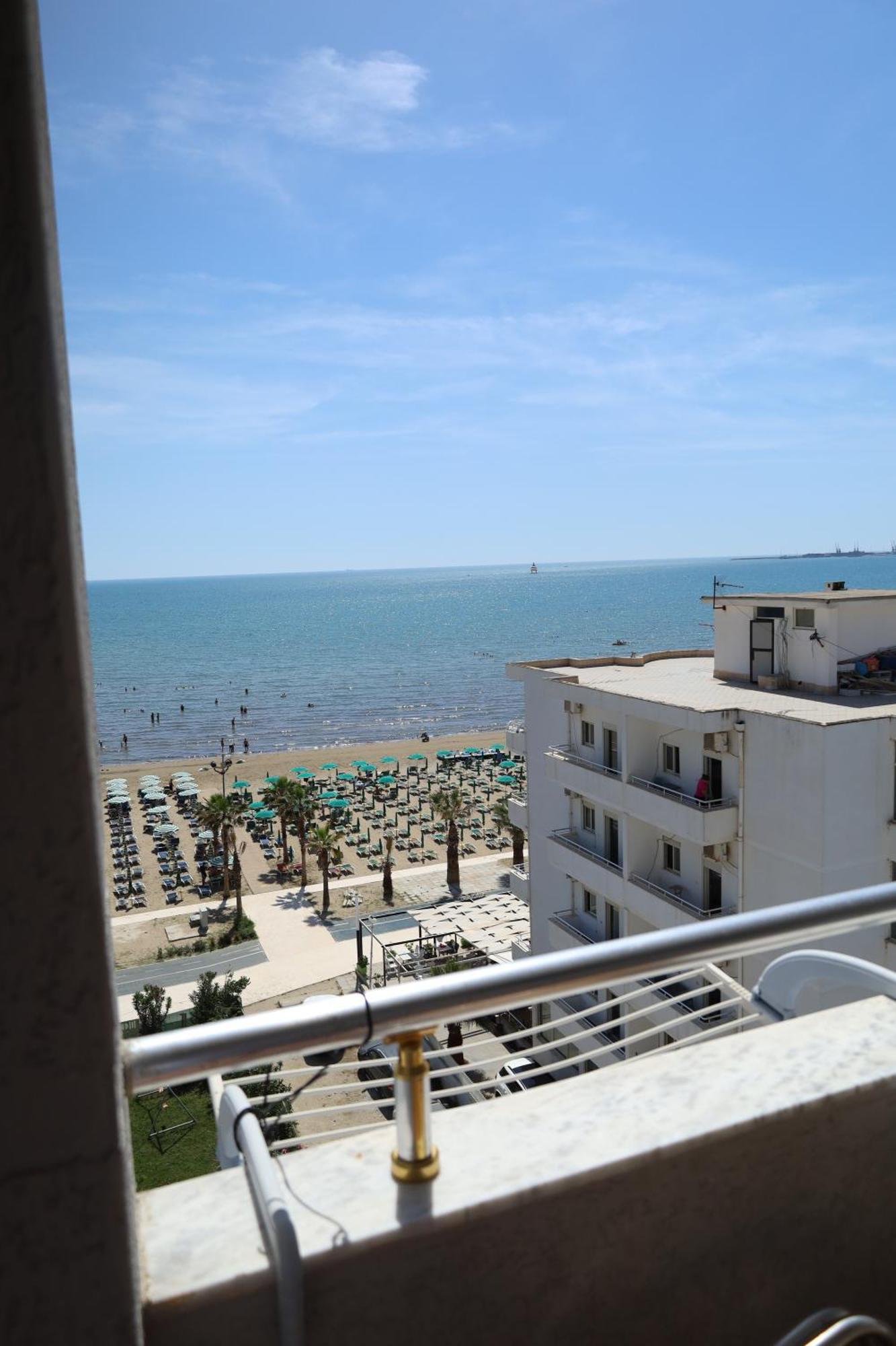 Seaside Apartment Best Durrës Kültér fotó